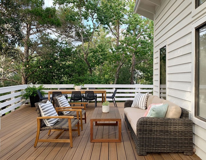 outdoor furniture in the patio